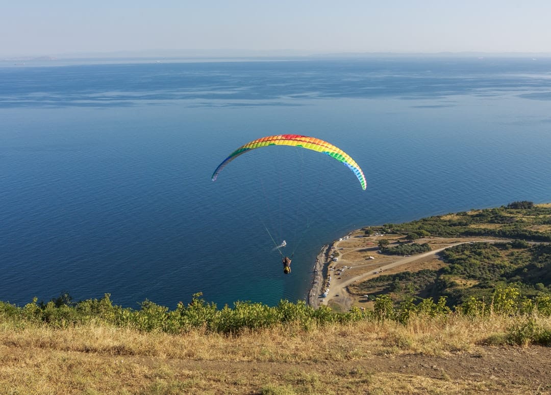 découvrez un monde d'aventures palpitantes où chaque pas vous rapproche de l'inconnu. que vous soyez amateur de trekking, de voyages épiques ou d'expériences extérieures, plongez dans des récits inspirants et des conseils pratiques pour vivre des moments inoubliables.