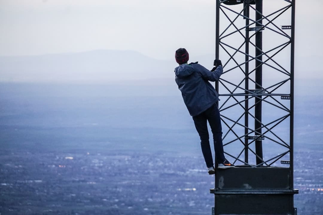 découvrez l'urban adventure, une expérience inoubliable au cœur des villes dynamiques. explorez des lieux cachés, participez à des activités palpitantes et plongez dans la culture urbaine, le tout dans une ambiance pleine d'énergie et de surprises.